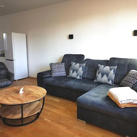 Greenliving 82qm Ferienhaus Apartman *